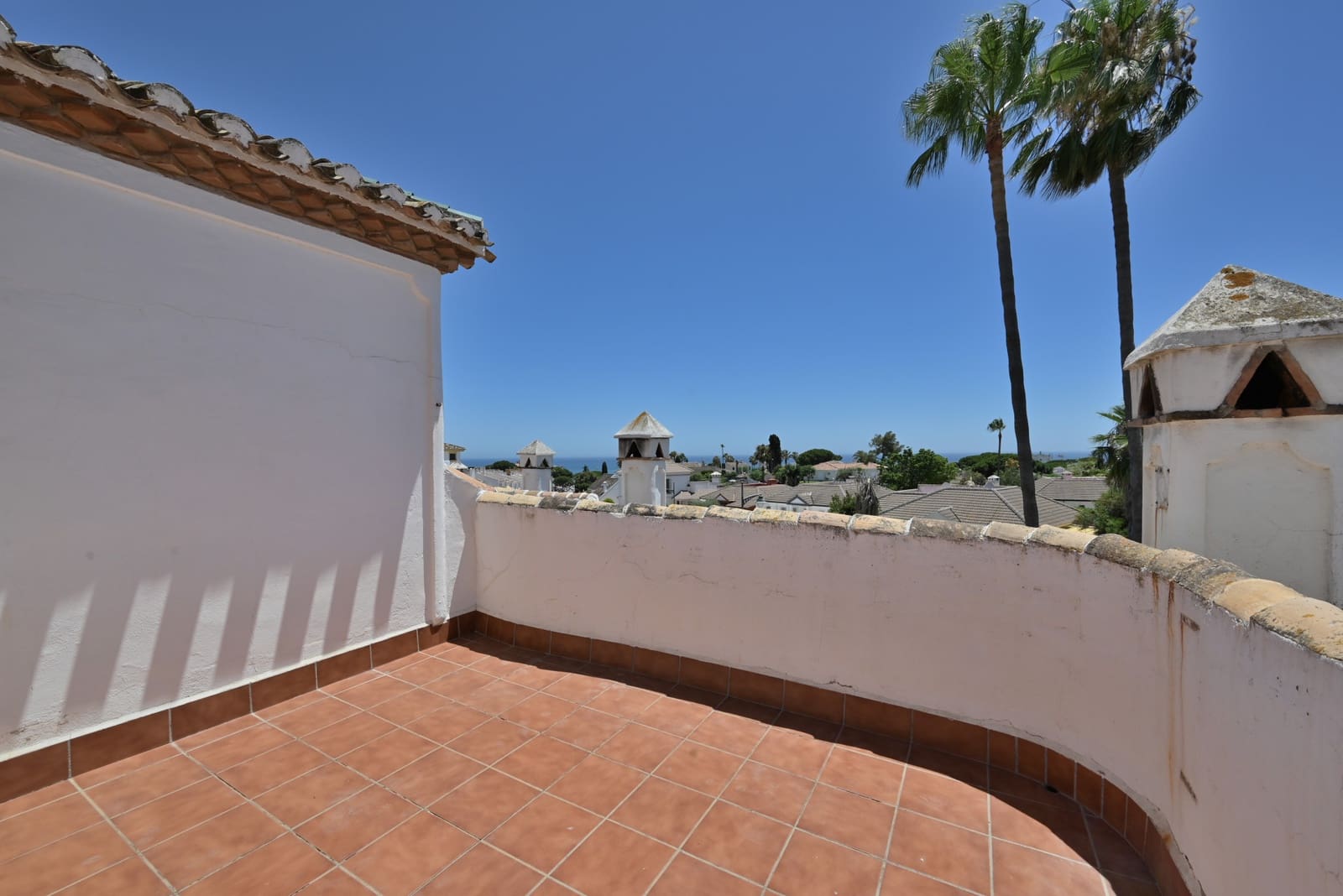 Casa de 2 habitaciones en Calahonda en venta con piscina - 325.000 € (Ref: 9926591)