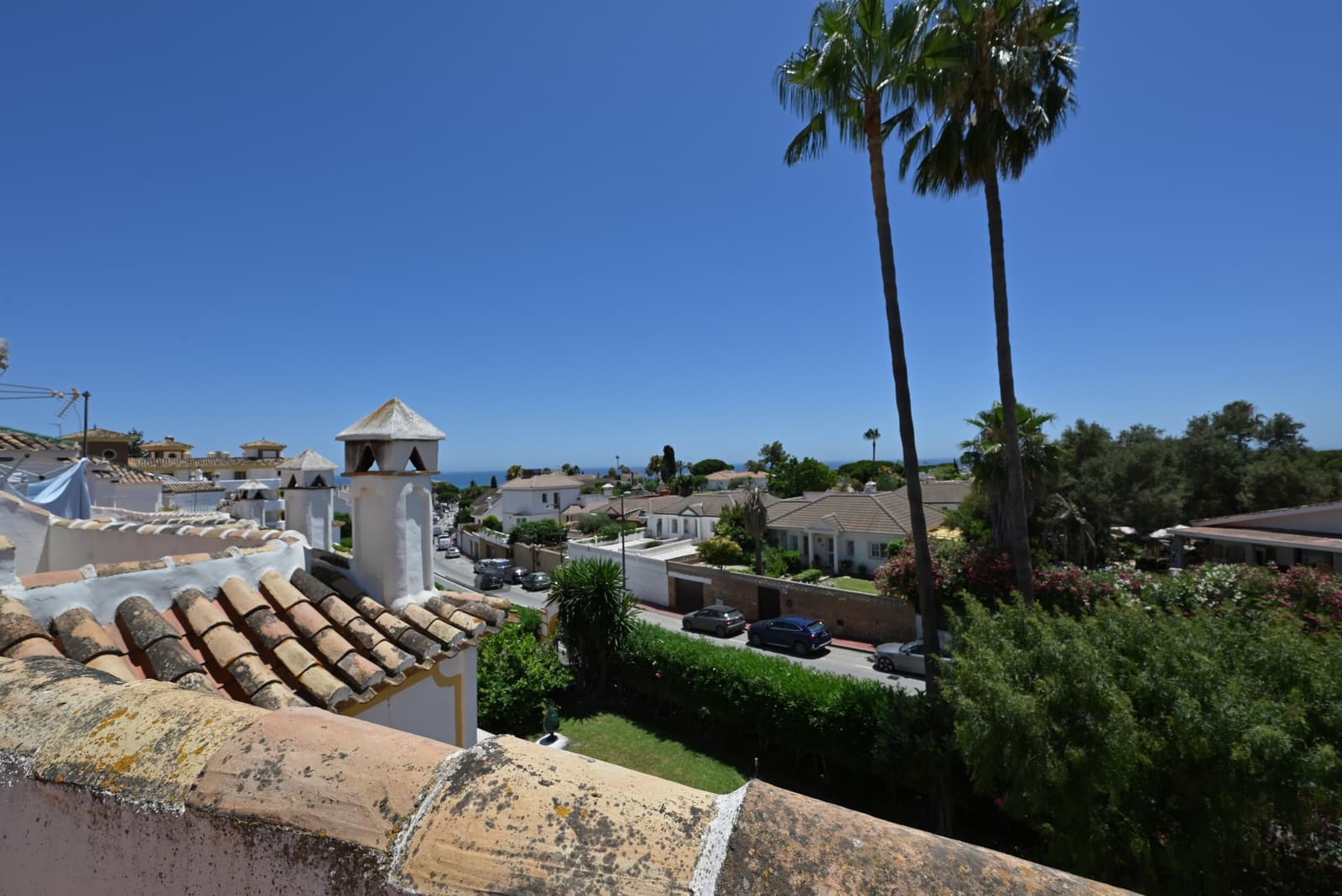 Casa de 2 habitaciones en Calahonda en venta con piscina - 325.000 € (Ref: 9926591)