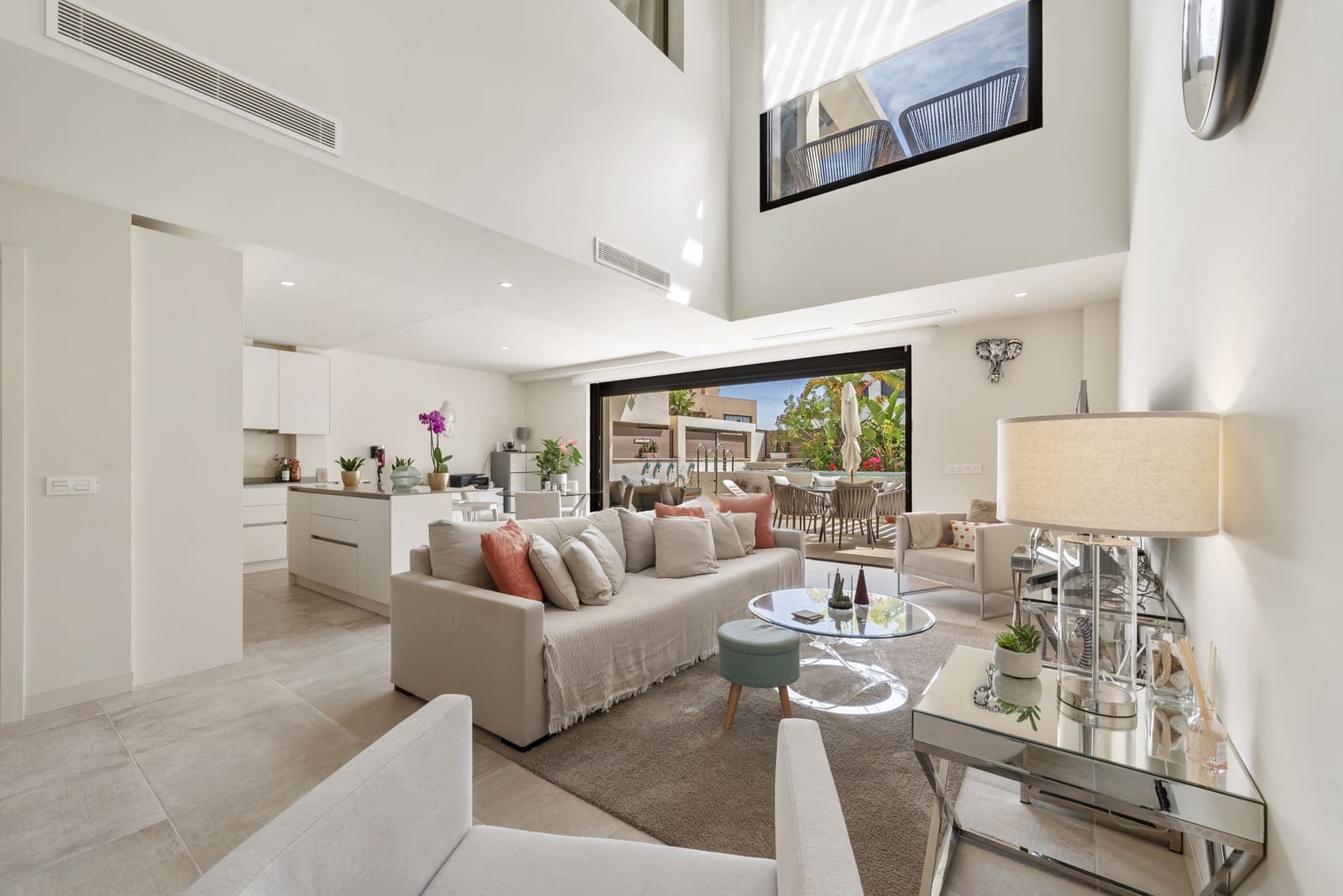 Casa de 4 habitaciones en La Cala de Mijas en venta con piscina garaje - 999.000 € (Ref: 9932670)