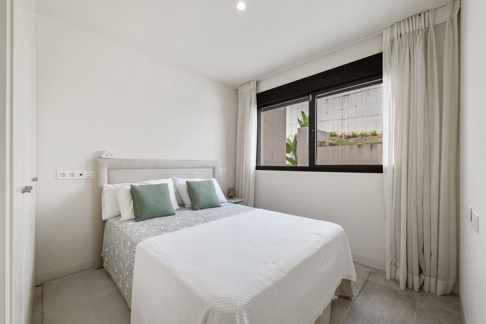 Casa de 4 habitaciones en La Cala de Mijas en venta con piscina garaje - 999.000 € (Ref: 9932670)