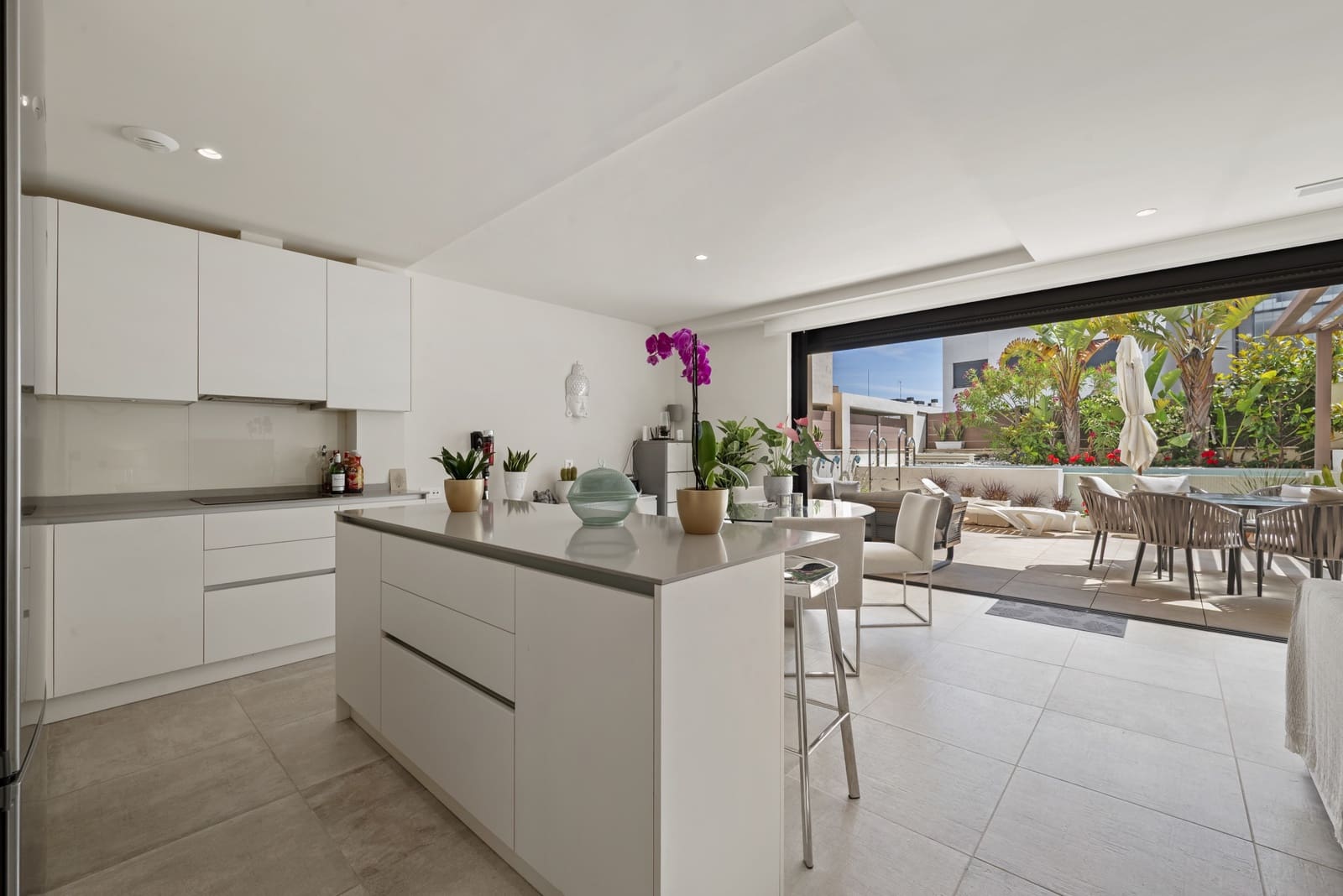 Casa de 4 habitaciones en La Cala de Mijas en venta con piscina garaje - 999.000 € (Ref: 9932670)