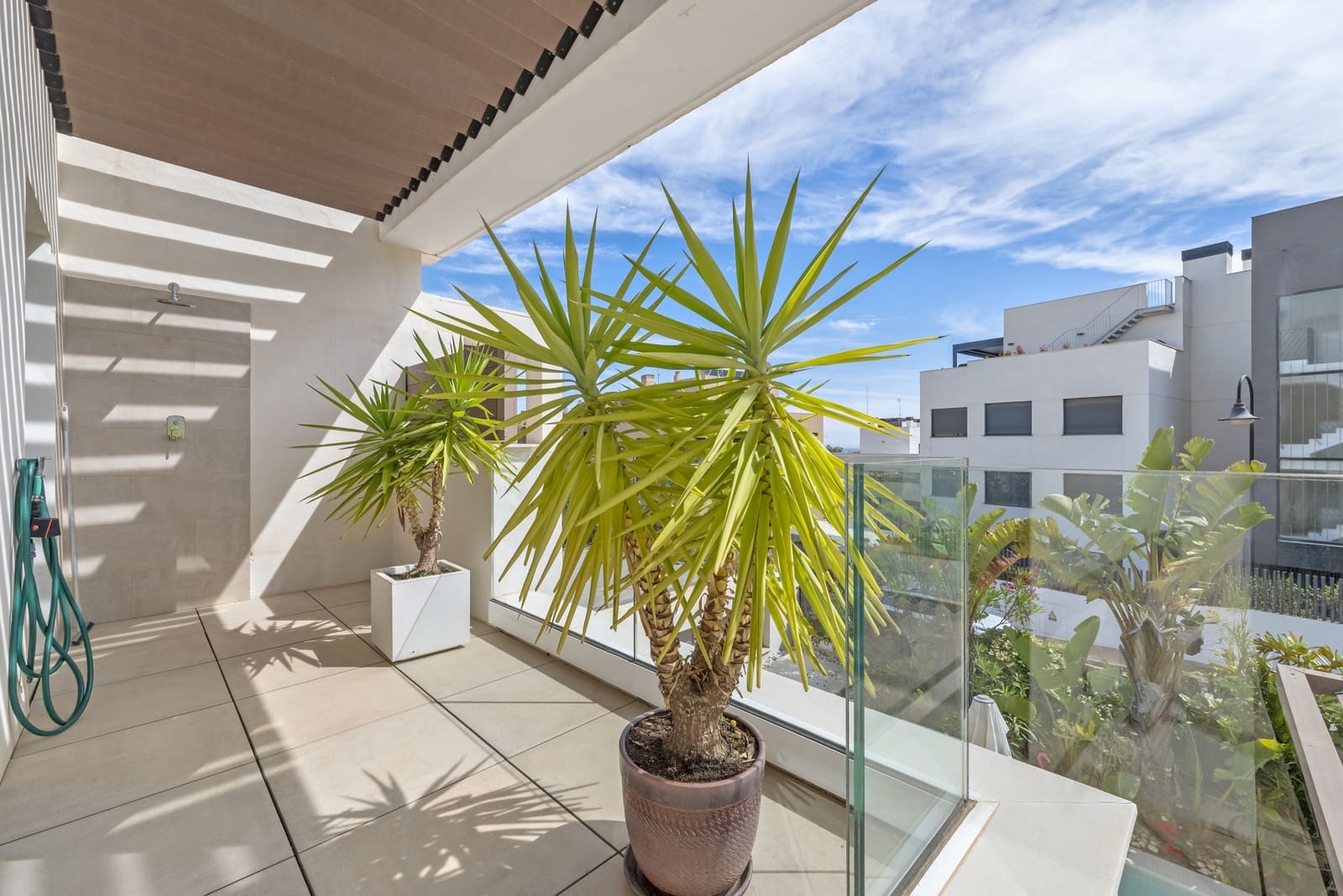 Casa de 4 habitaciones en La Cala de Mijas en venta con piscina garaje - 999.000 € (Ref: 9932670)