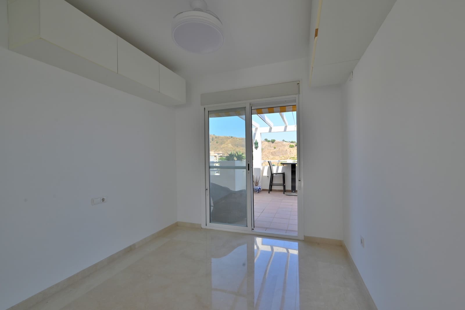 2 Zimmer Penthouse zu verkaufen in Calahonda mit Pool Garage - 359.000 € (Ref: 9937414)