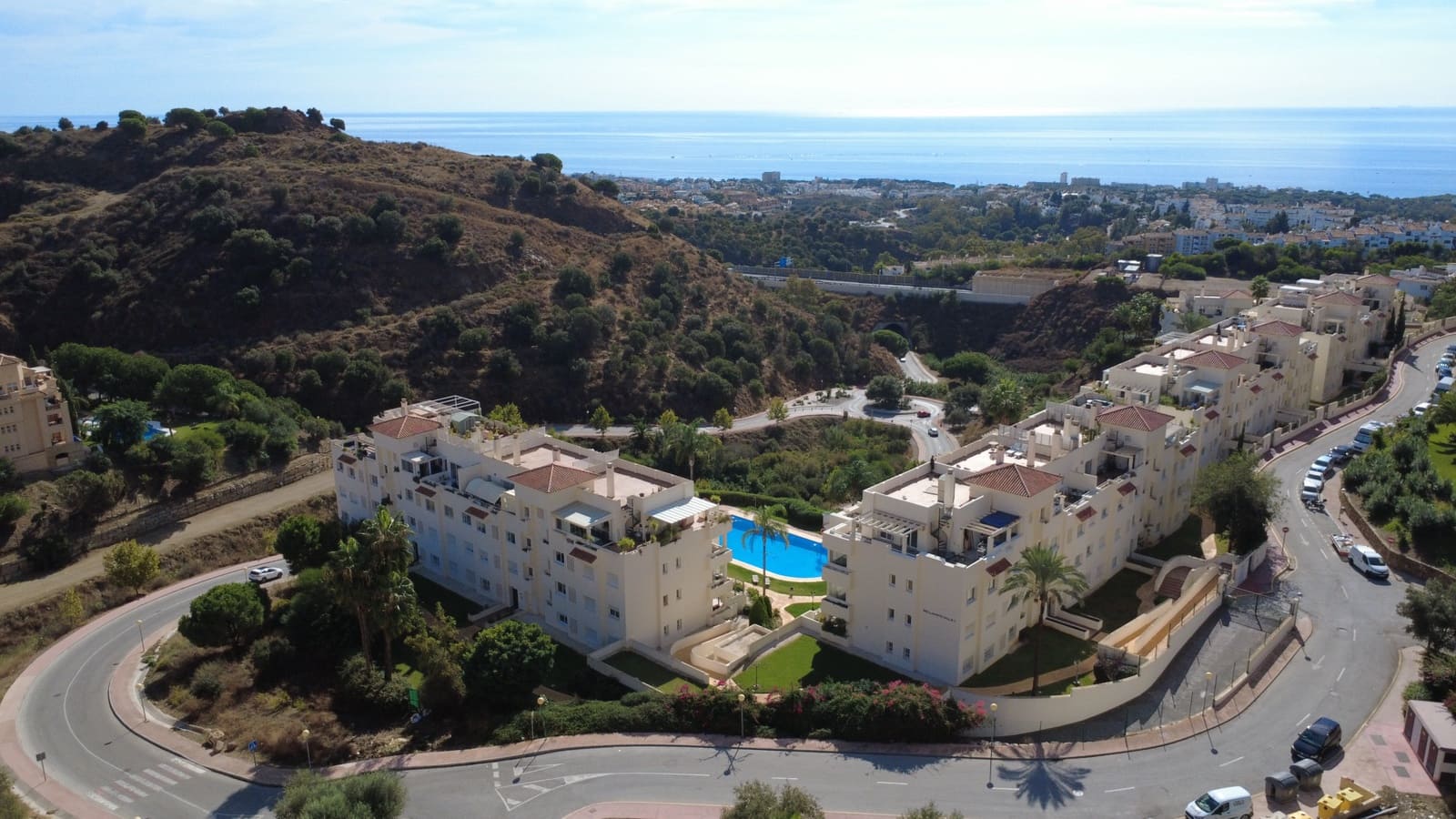 2 Zimmer Penthouse zu verkaufen in Calahonda mit Pool Garage - 359.000 € (Ref: 9937414)