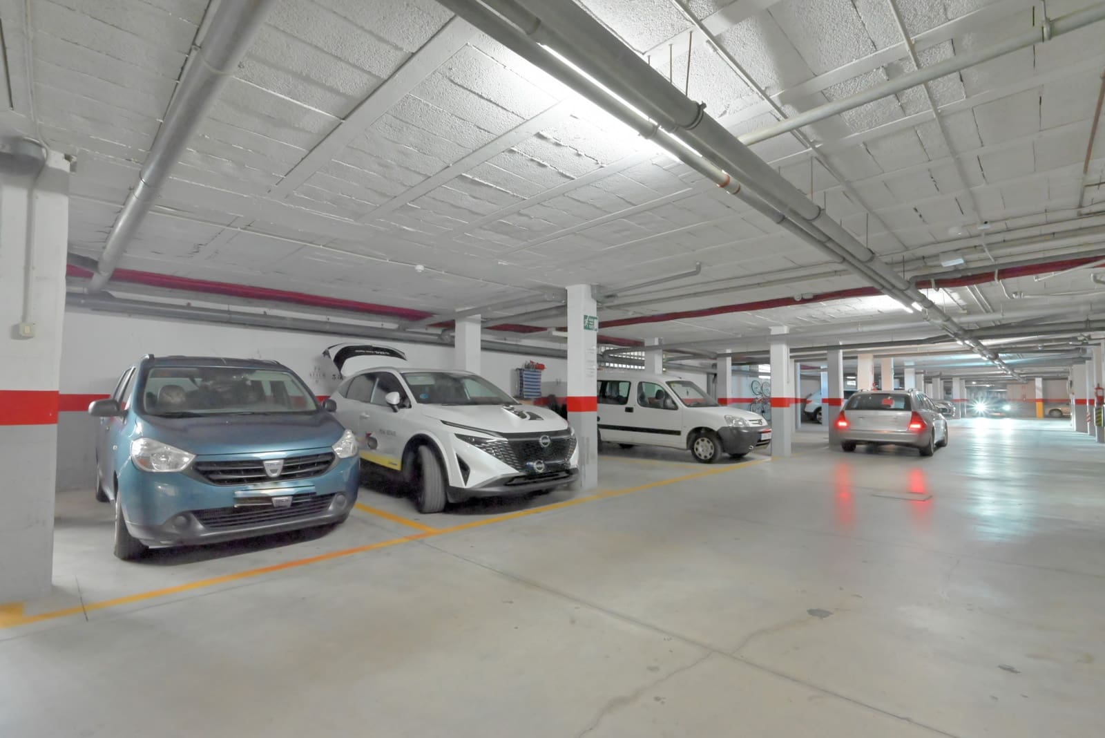 2 Zimmer Penthouse zu verkaufen in Calahonda mit Pool Garage - 359.000 € (Ref: 9937414)