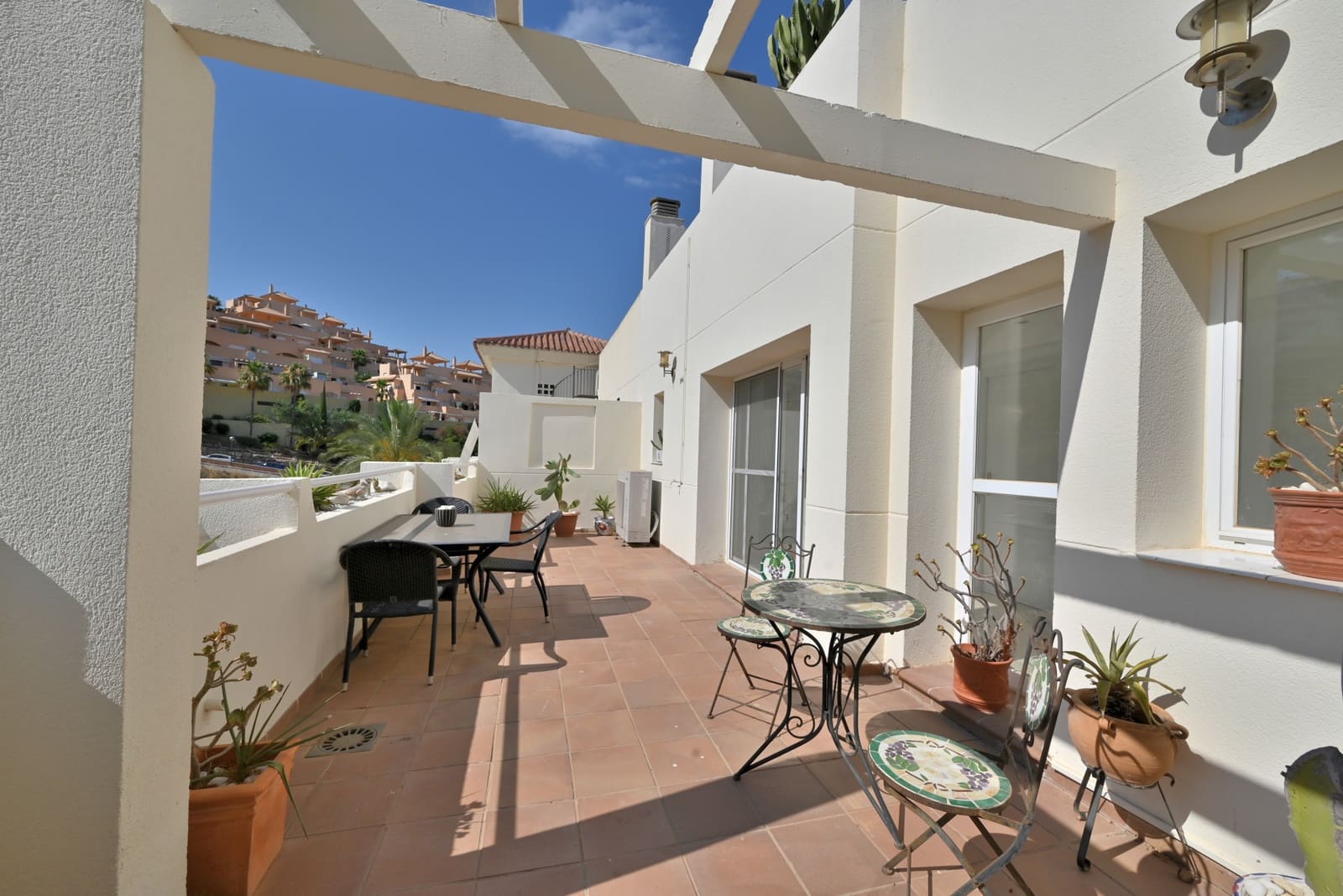 2 Zimmer Penthouse zu verkaufen in Calahonda mit Pool Garage - 359.000 € (Ref: 9937414)