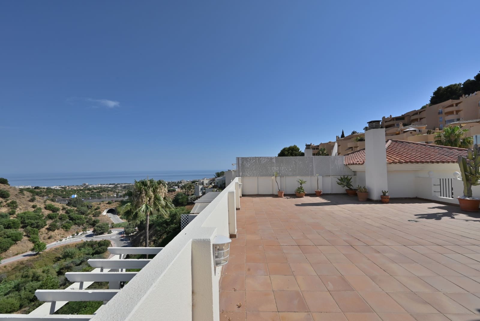 2 Zimmer Penthouse zu verkaufen in Calahonda mit Pool Garage - 359.000 € (Ref: 9937414)