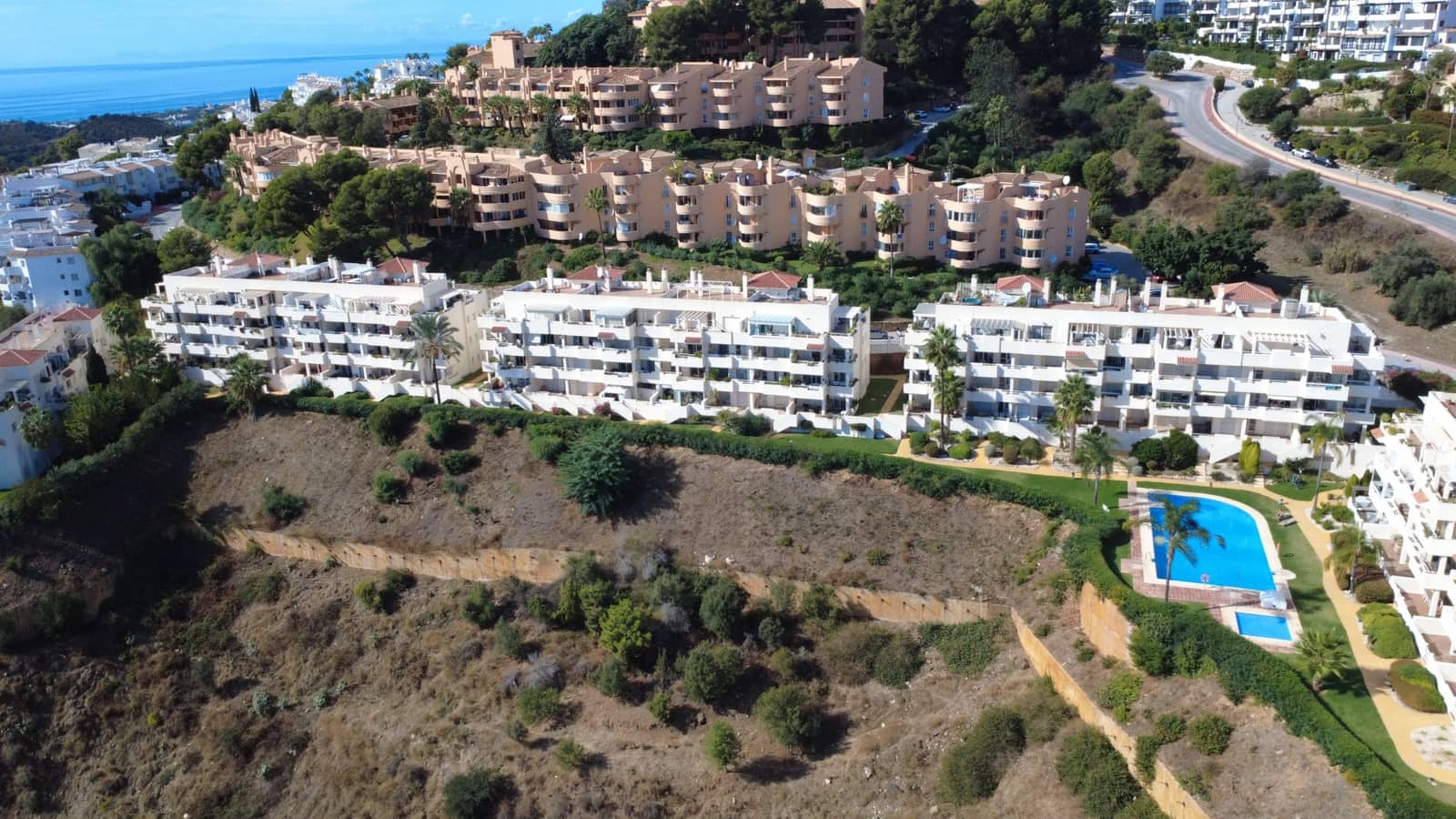 2 Zimmer Penthouse zu verkaufen in Calahonda mit Pool Garage - 359.000 € (Ref: 9937414)
