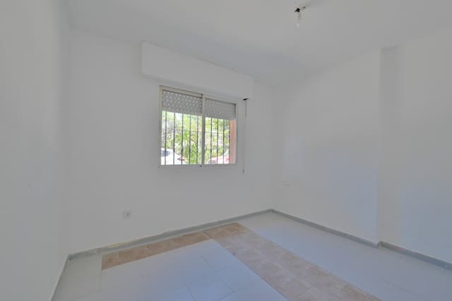 2 soveværelse Lejlighed til salg i Calahonda, Mijas - € 290.000 (Ref: 9939240)
