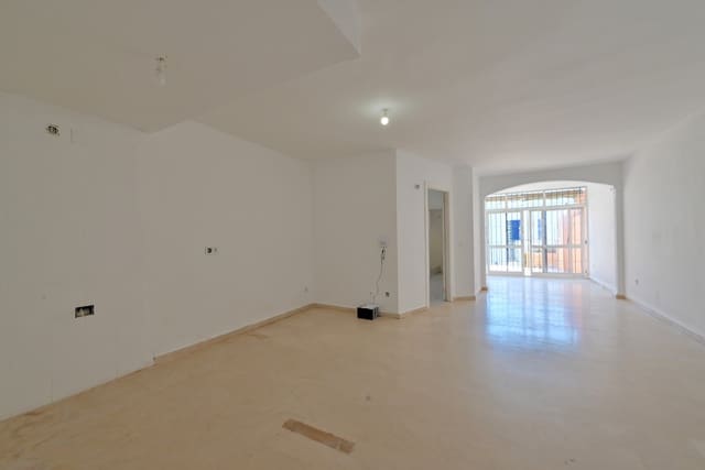 2 soveværelse Lejlighed til salg i Calahonda, Mijas - € 290.000 (Ref: 9939240)