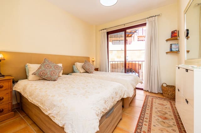 2 soveværelse Lejlighed til salg i Calahonda, Mijas med swimmingpool garage - € 295.000 (Ref: 9950879)