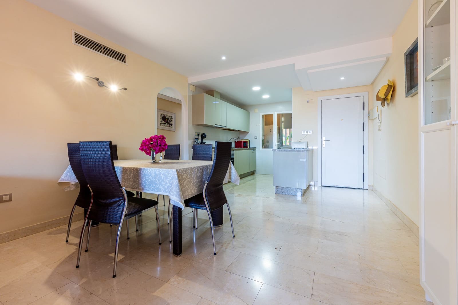 Apartamento de 3 habitaciones en Riviera del Sol en venta con piscina garaje - 349.000 € (Ref: 9954658)