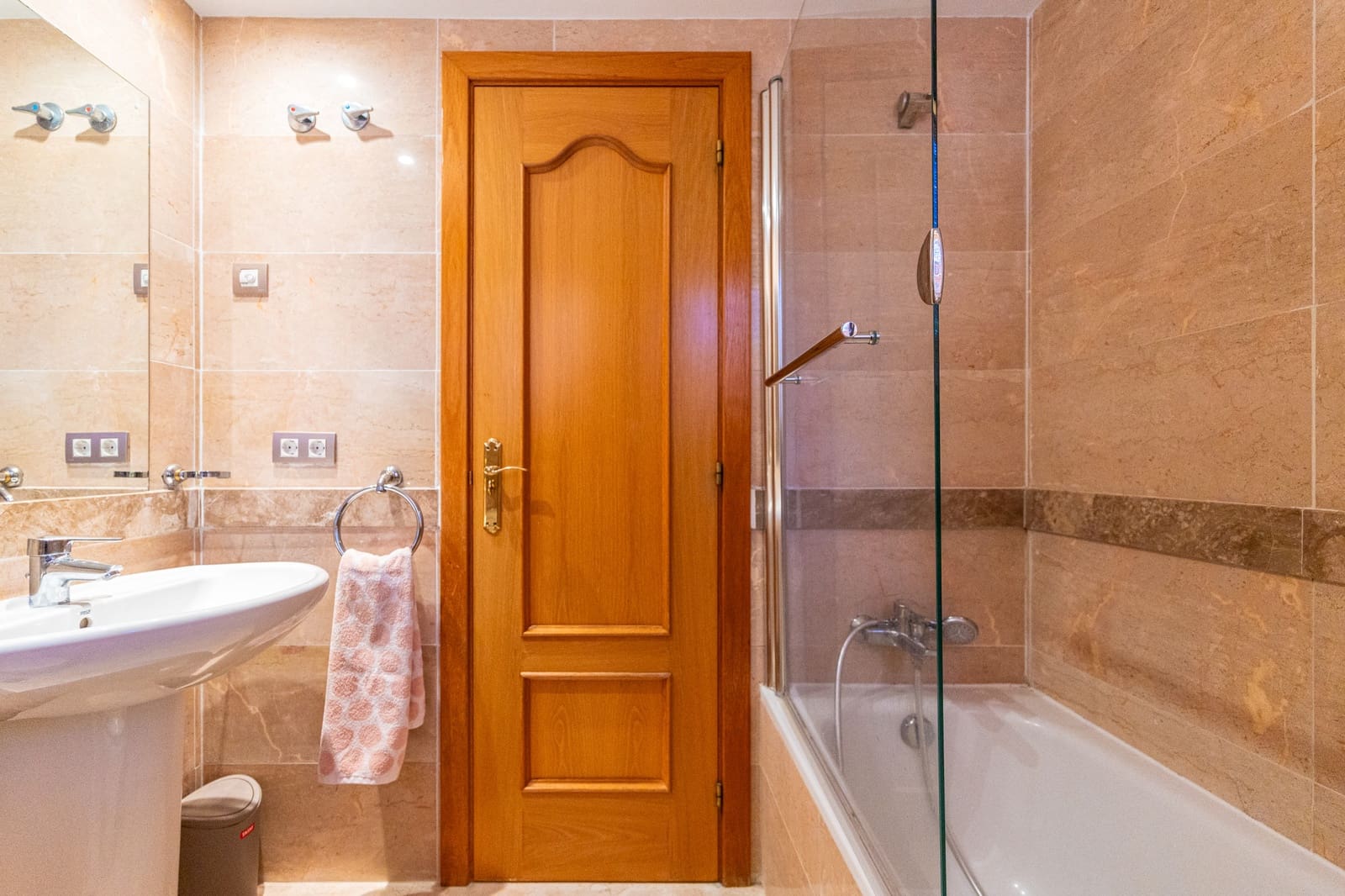Apartamento de 3 habitaciones en Riviera del Sol en venta con piscina garaje - 349.000 € (Ref: 9954658)