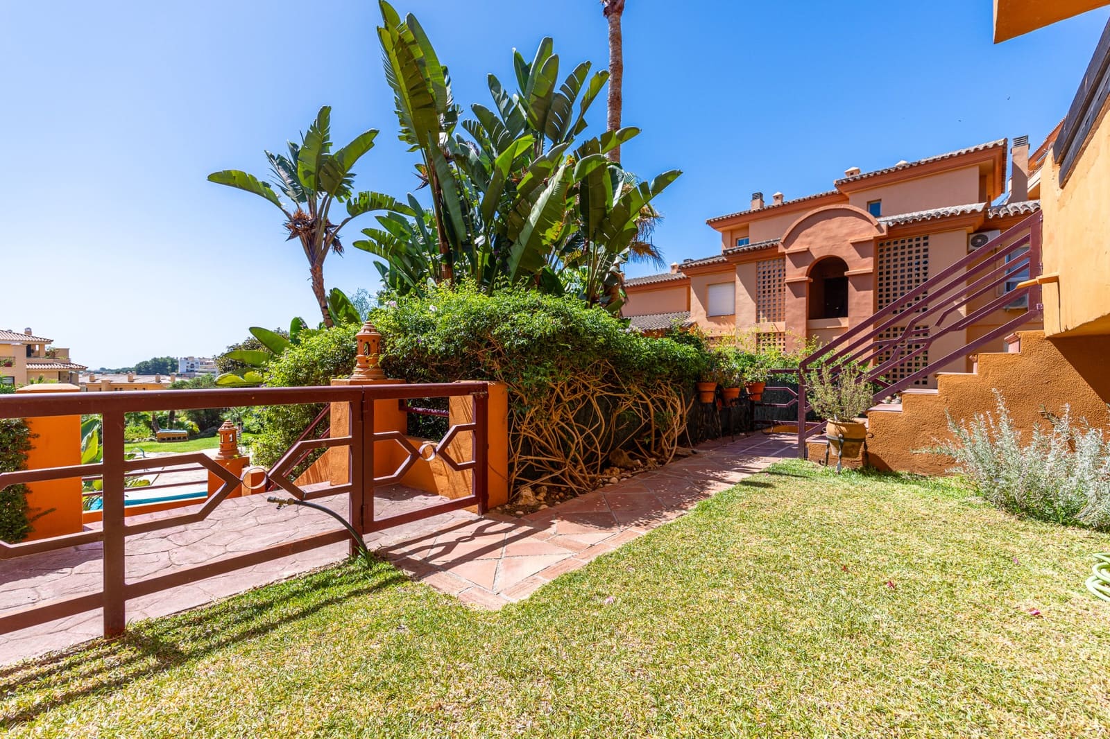 Apartamento de 3 habitaciones en Riviera del Sol en venta con piscina garaje - 349.000 € (Ref: 9954658)