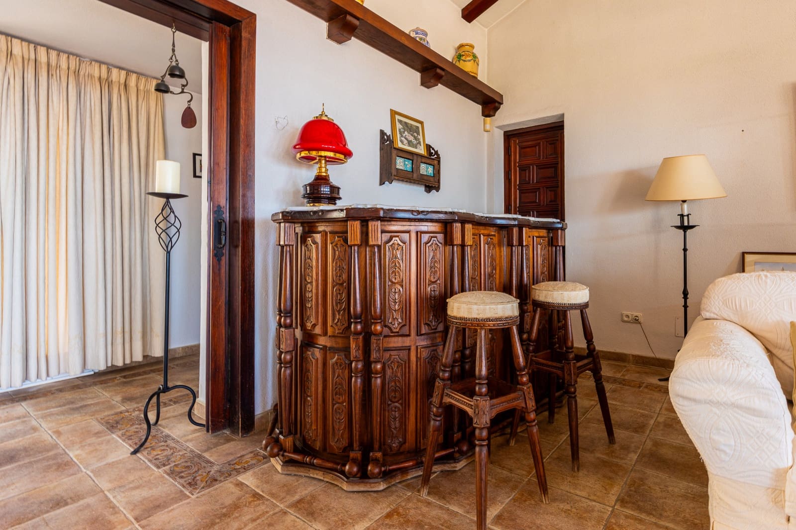 9 chambre Villa/Maison à vendre à El Chaparral avec piscine garage - 1 900 000 € (Ref: 9958952)