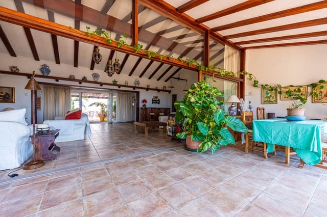 9 chambre Villa/Maison à vendre à El Chaparral, Mijas avec piscine garage - 1 900 000 € (Ref: 9958952)