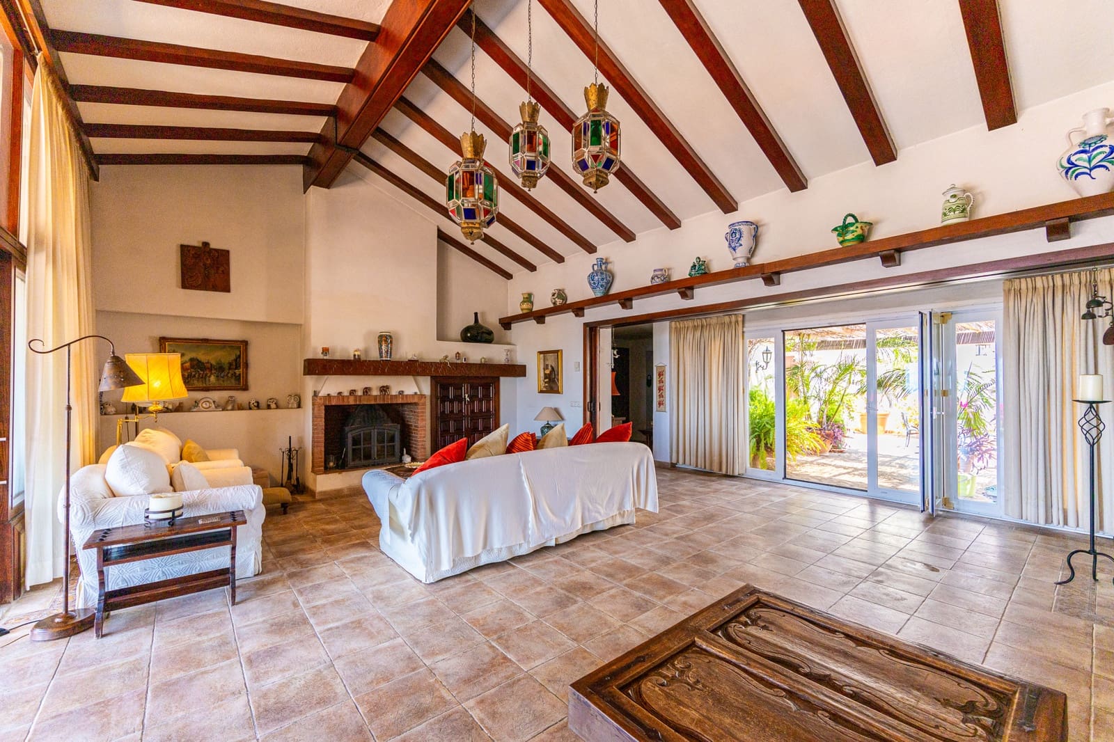 9 chambre Villa/Maison à vendre à El Chaparral avec piscine garage - 1 900 000 € (Ref: 9958952)