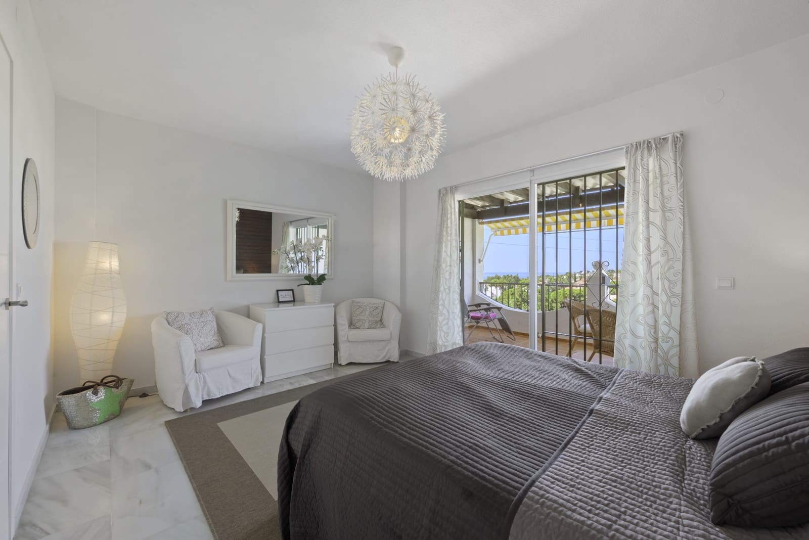 2 camera da letto Casa in vendita in Calahonda con piscina garage - 360.000 € (Rif: 9961828)