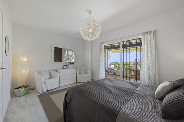 2 soverom Hus til salgs i Calahonda, Mijas med svømmebasseng garasje - € 360 000 (Ref: 9961828)