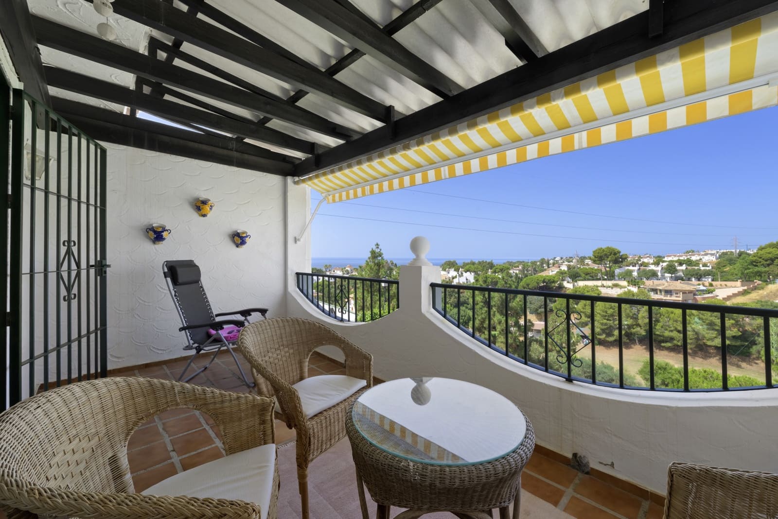 2 camera da letto Casa in vendita in Calahonda con piscina garage - 360.000 € (Rif: 9961828)