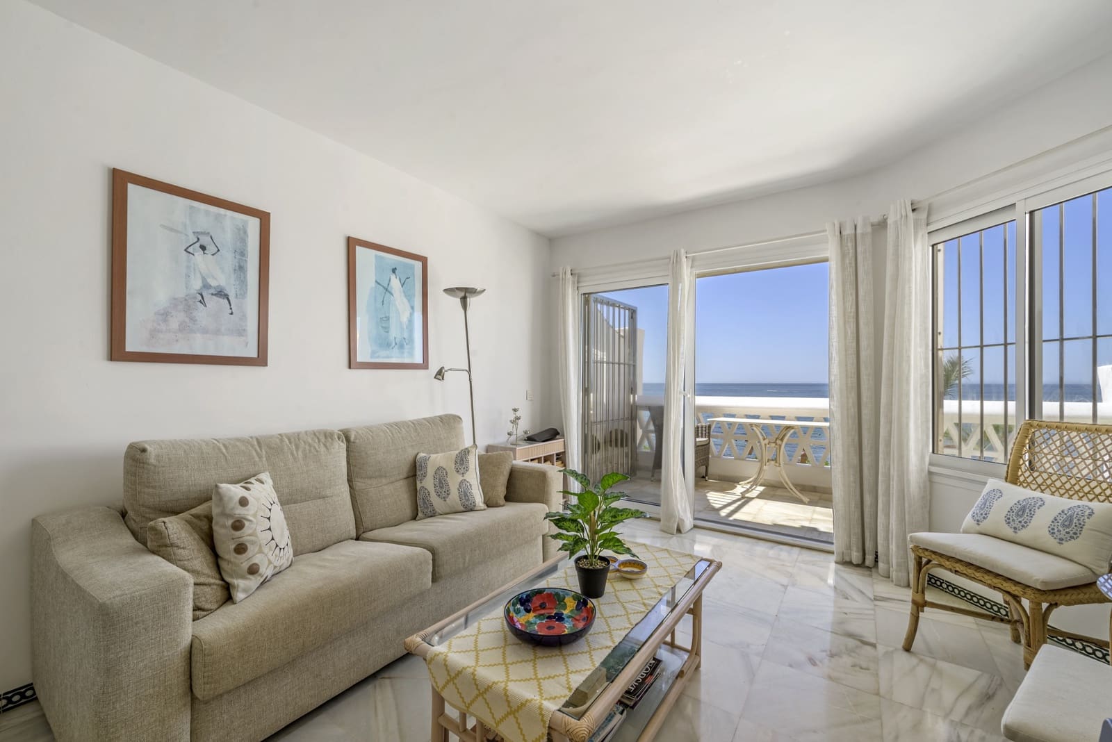 Ático de 2 habitaciones en Calahonda en venta con piscina - 799.000 € (Ref: 9961829)