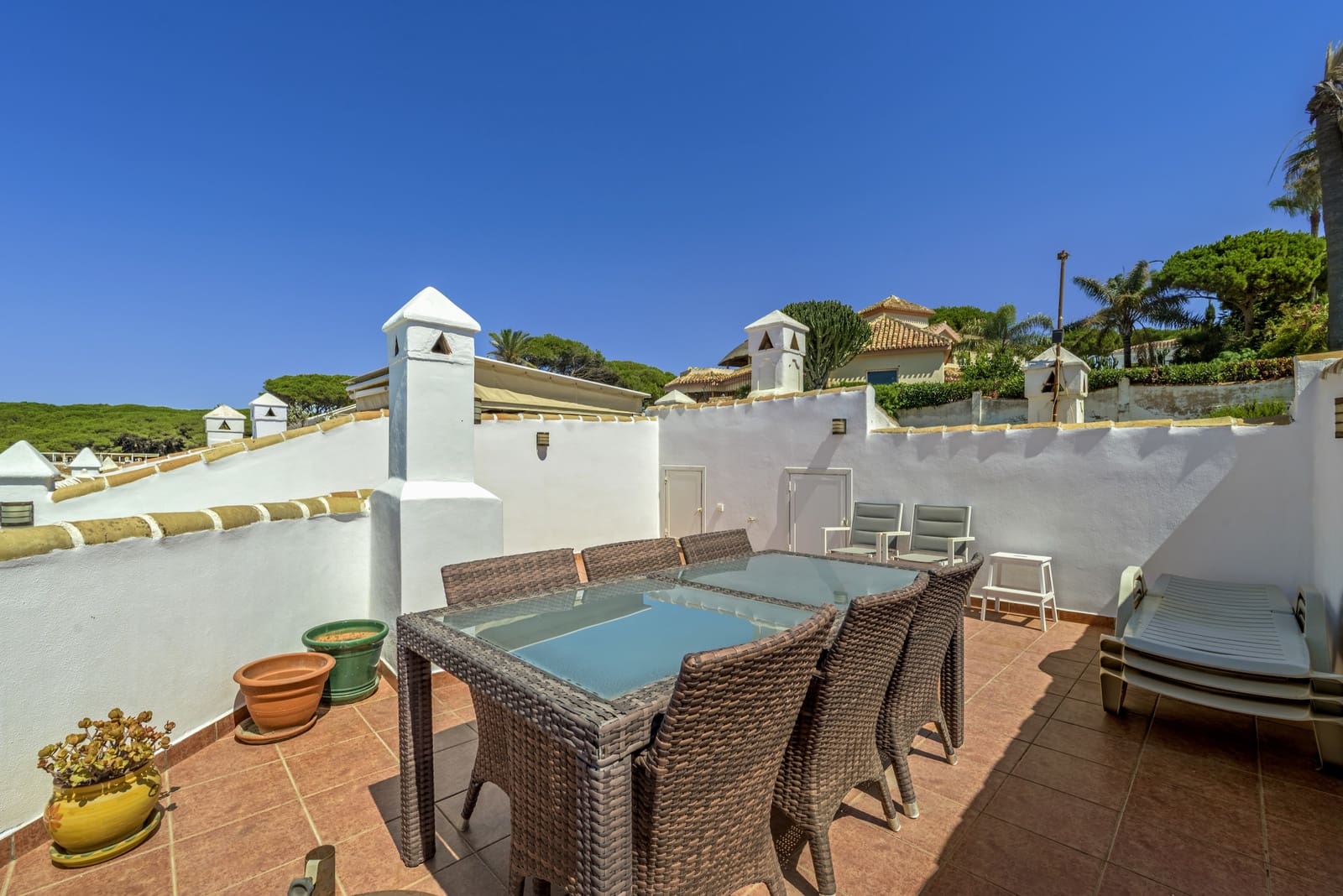 Ático de 2 habitaciones en Calahonda en venta con piscina - 799.000 € (Ref: 9961829)