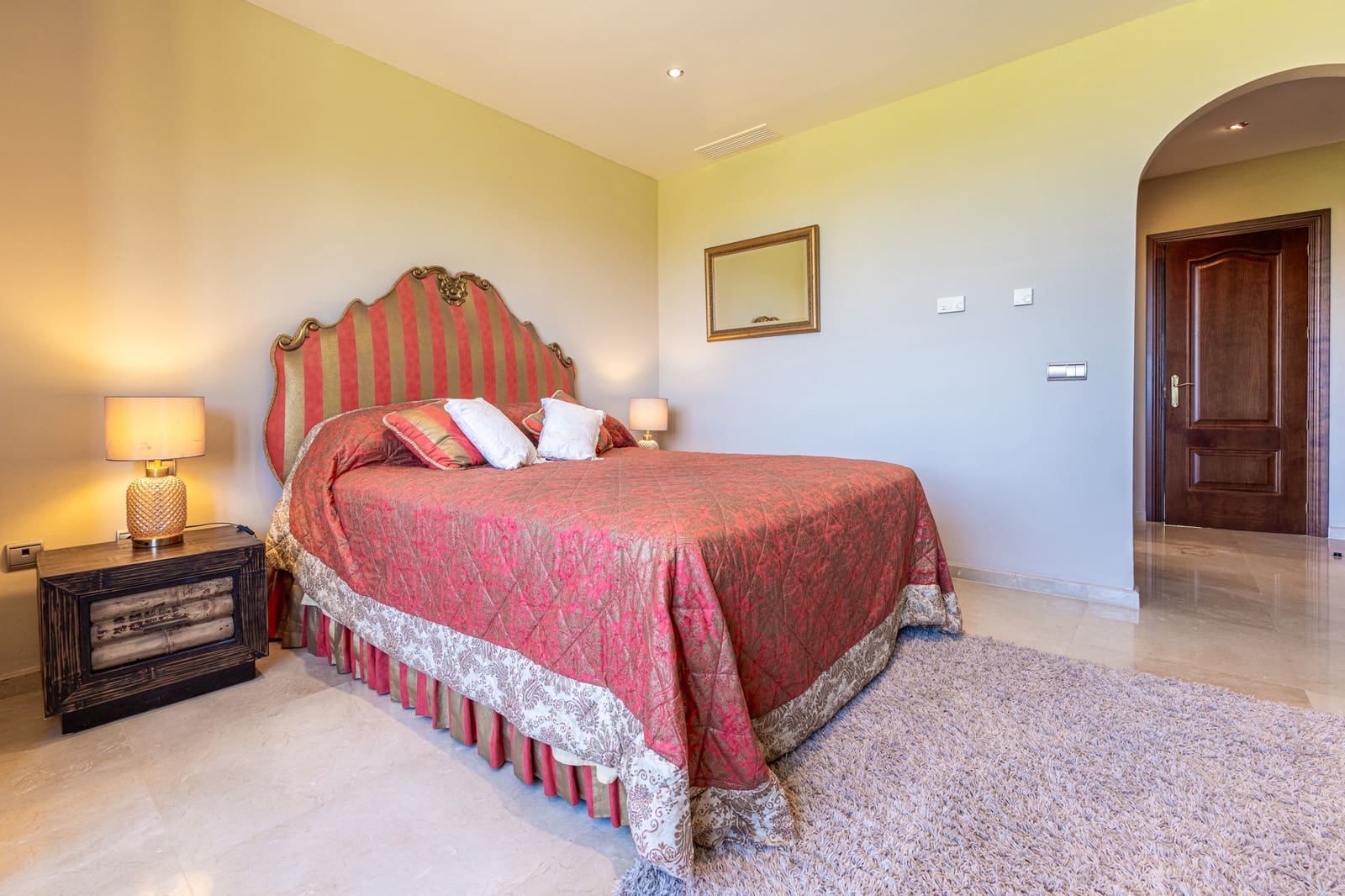 4 quarto Moradia para venda em Mijas Costa com piscina garagem - 1 895 000 € (Ref: 9961830)