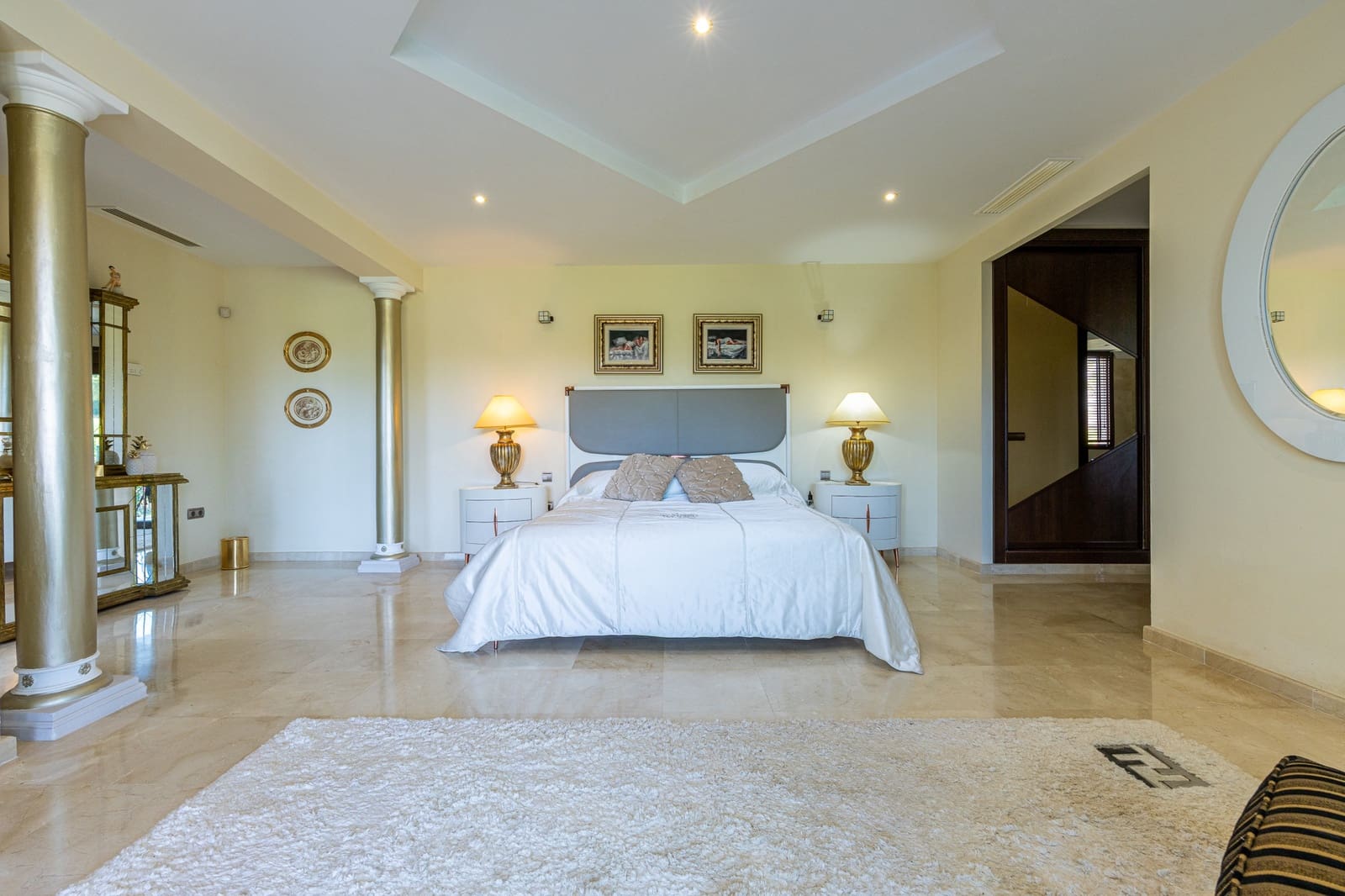 4 quarto Moradia para venda em Mijas Costa com piscina garagem - 1 895 000 € (Ref: 9961830)