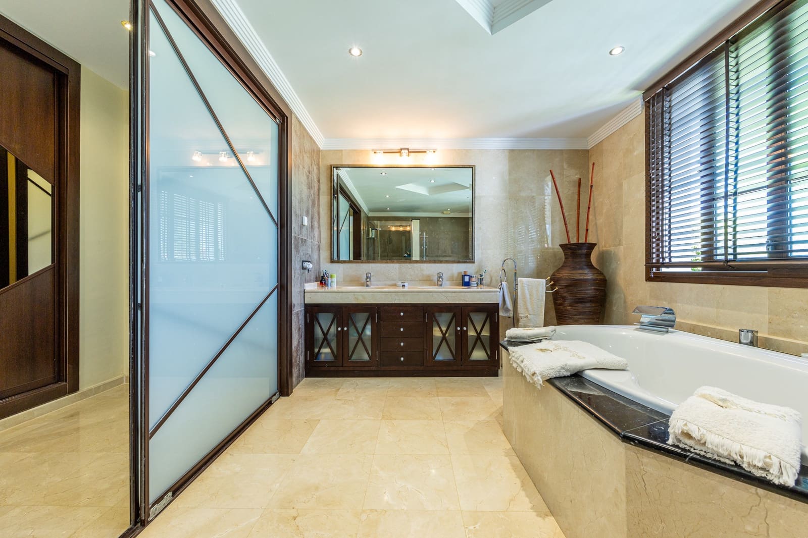 4 quarto Moradia para venda em Mijas Costa com piscina garagem - 1 895 000 € (Ref: 9961830)