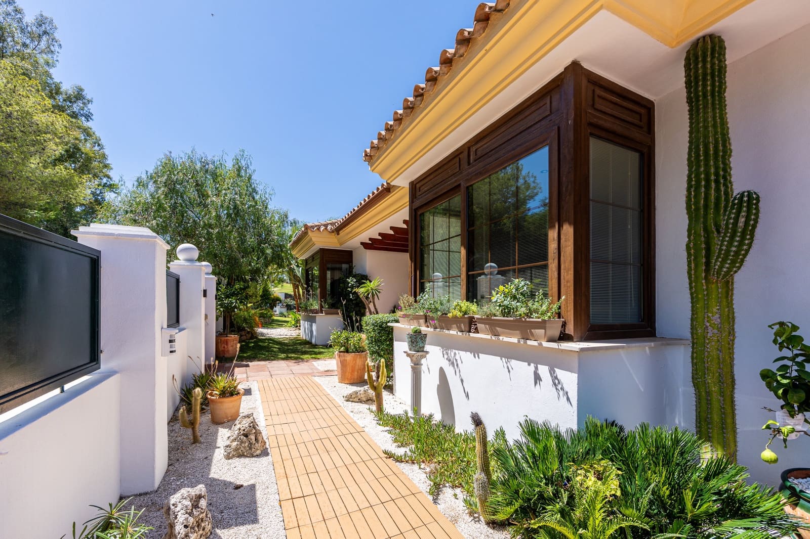 4 quarto Moradia para venda em Mijas Costa com piscina garagem - 1 895 000 € (Ref: 9961830)