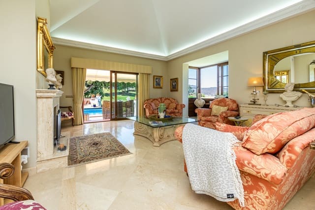 4 makuuhuone Huvila myytävänä paikassa Mijas Costa, Mijas mukana uima-altaan 
autotalli - 1 895 000 € (Ref: 9961830)