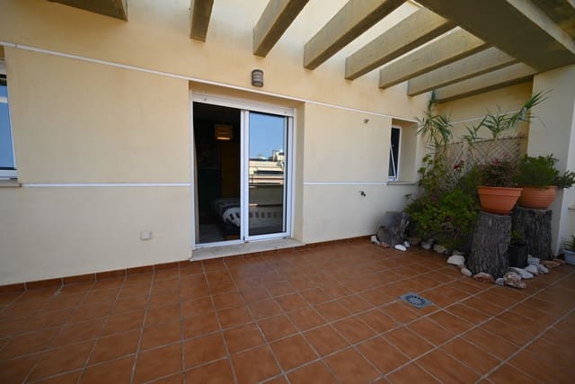 4 soveværelse Penthouse til salg i Torremolinos med swimmingpool garage - € 620.000 (Ref: 9967120)