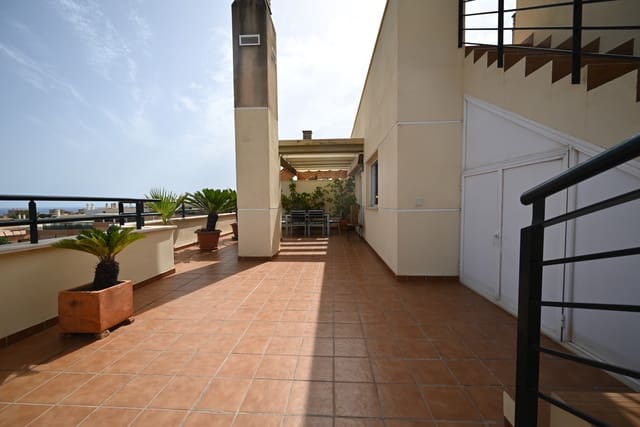 4 soveværelse Penthouse til salg i Torremolinos med swimmingpool garage - € 620.000 (Ref: 9967120)