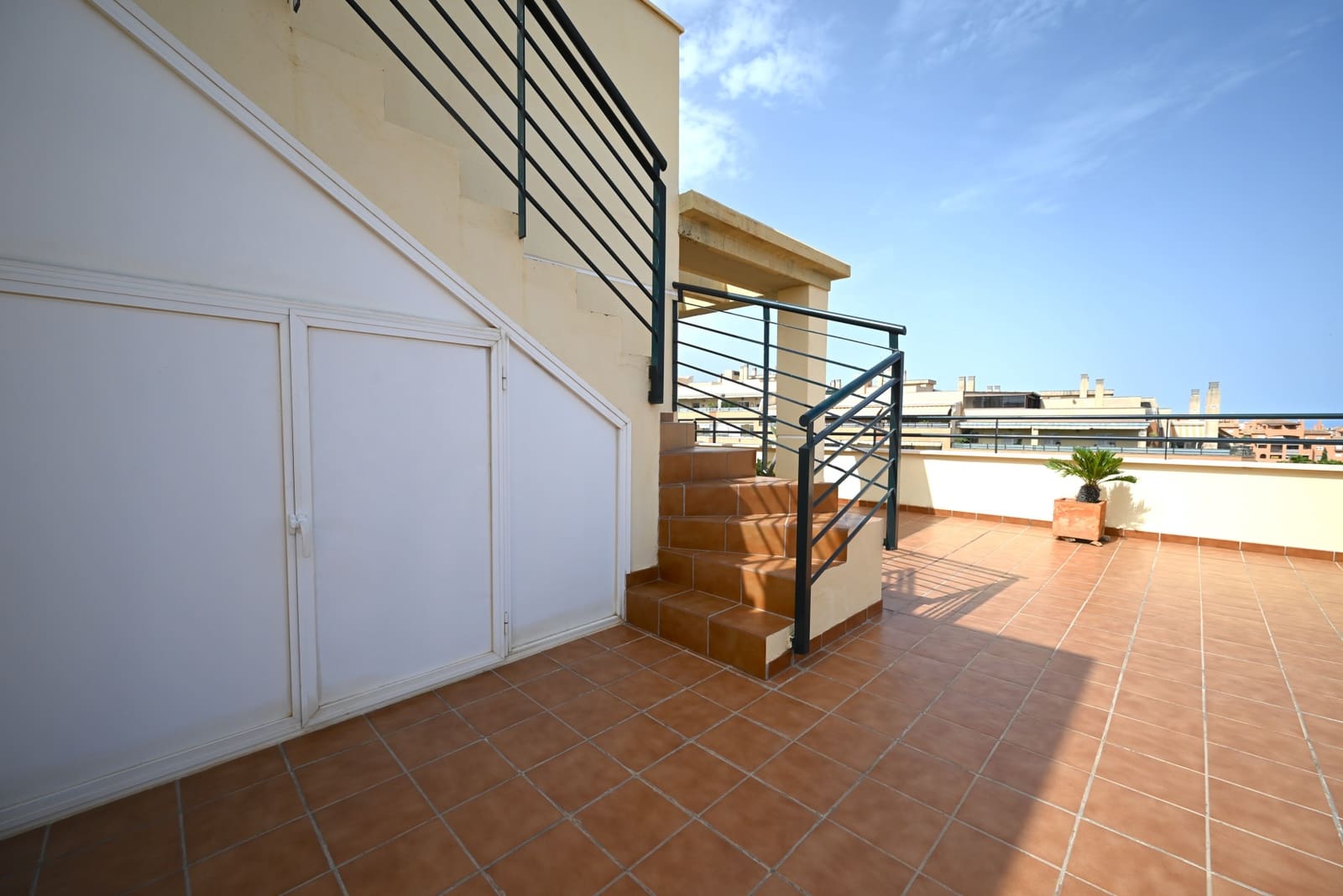 4 bedroom Penthouse for sale in Torremolinos with pool garage - € 620,000 (Ref: 9967120)