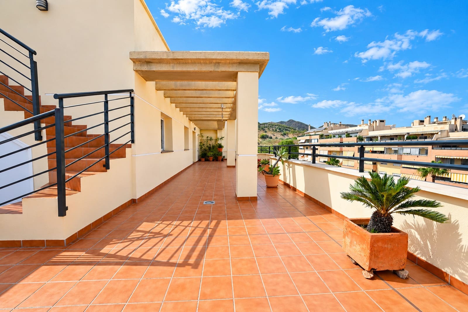 4 soverom Penthouse til salgs i Torremolinos med svømmebasseng garasje - € 599 000 (Ref: 9967120)