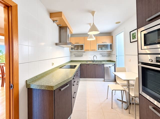 4 sovrum Takvåning till salu i Torremolinos med pool garage - 599 000 € (Ref: 9967120)