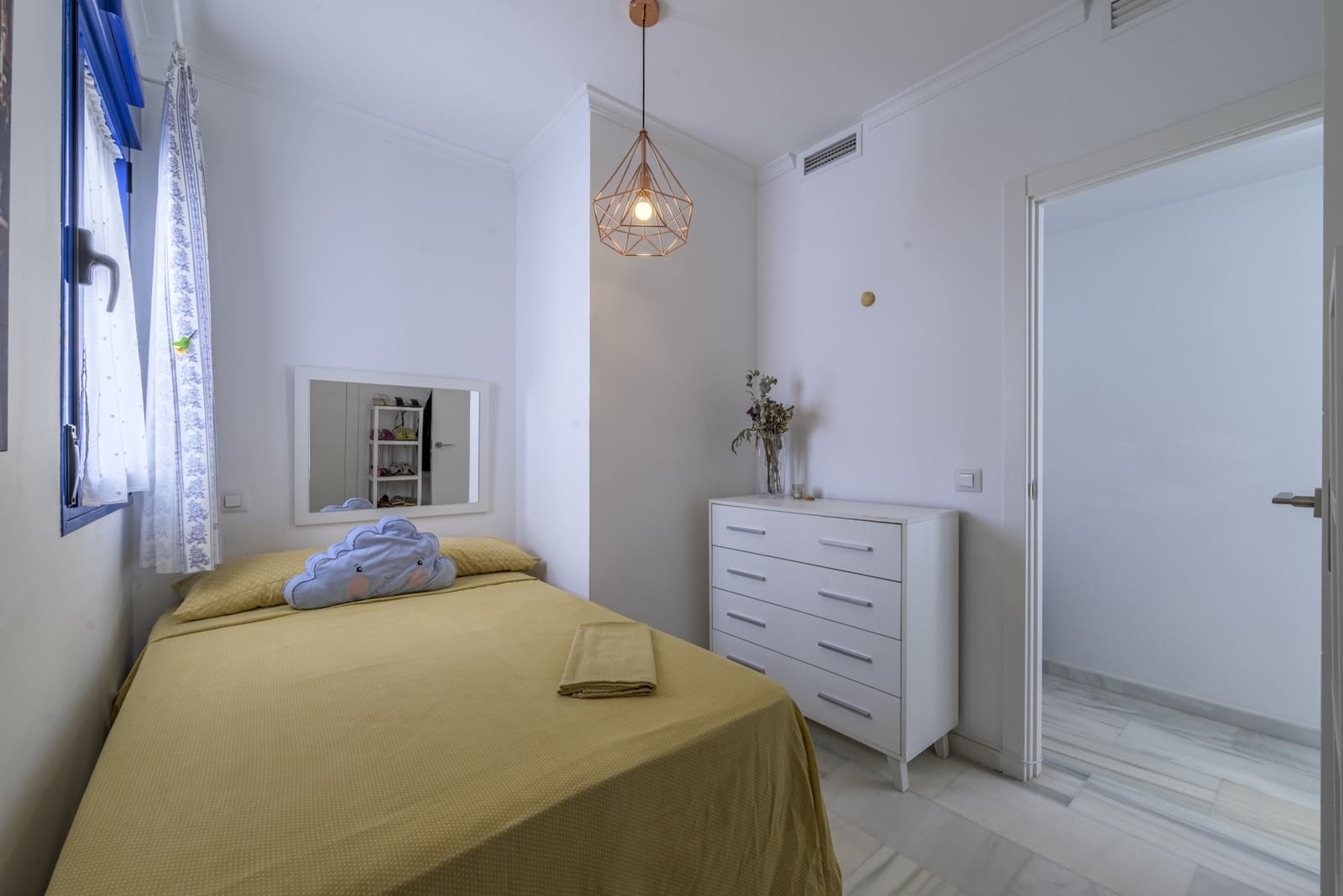 3 bedroom Apartment for sale in Fuengirola with garage - € 395,000 (Ref: 9969125)