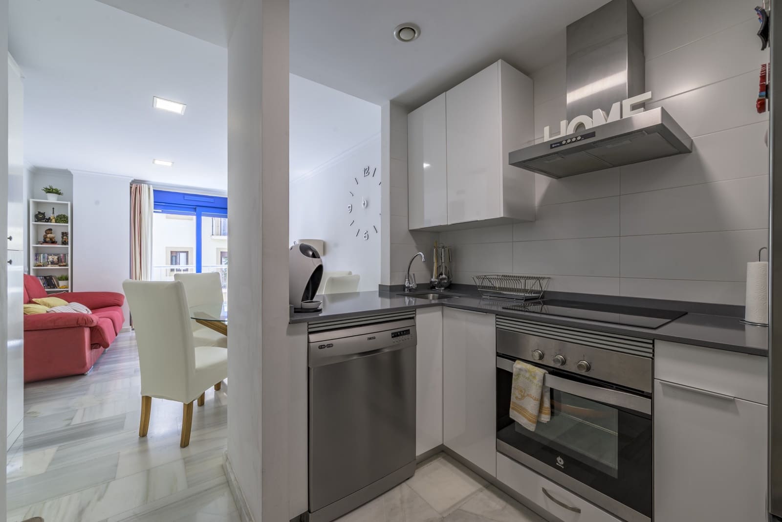 3 bedroom Apartment for sale in Fuengirola with garage - € 395,000 (Ref: 9969125)