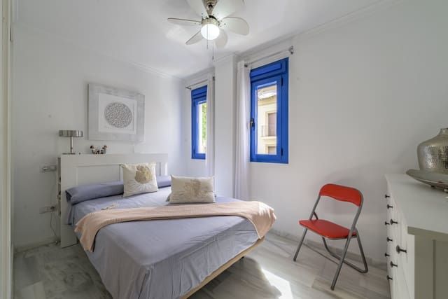 3 Zimmer Apartment zu verkaufen in Los Boliches , Fuengirola mit Garage - 395.000 € (Ref: 9969125)