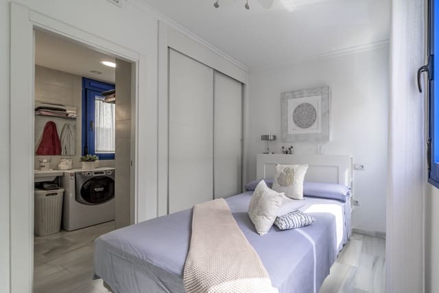 3 Zimmer Apartment zu verkaufen in Los Boliches , Fuengirola mit Garage - 395.000 € (Ref: 9969125)