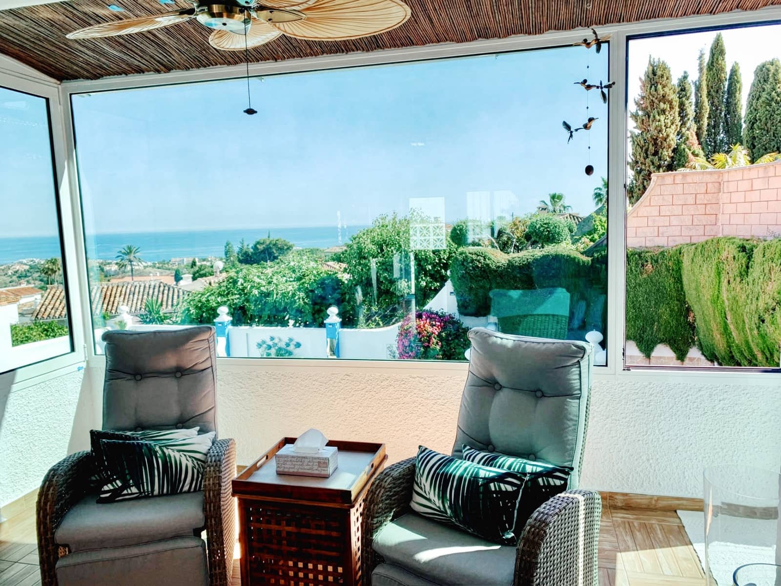 4 bedroom Villa for sale in Benalmadena with pool garage - € 985,000 (Ref: 9972528)