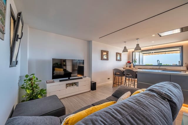 3 soverom Leilighet til salgs i Benalmádena med svømmebasseng garasje - € 502 600 (Ref: 9978088)