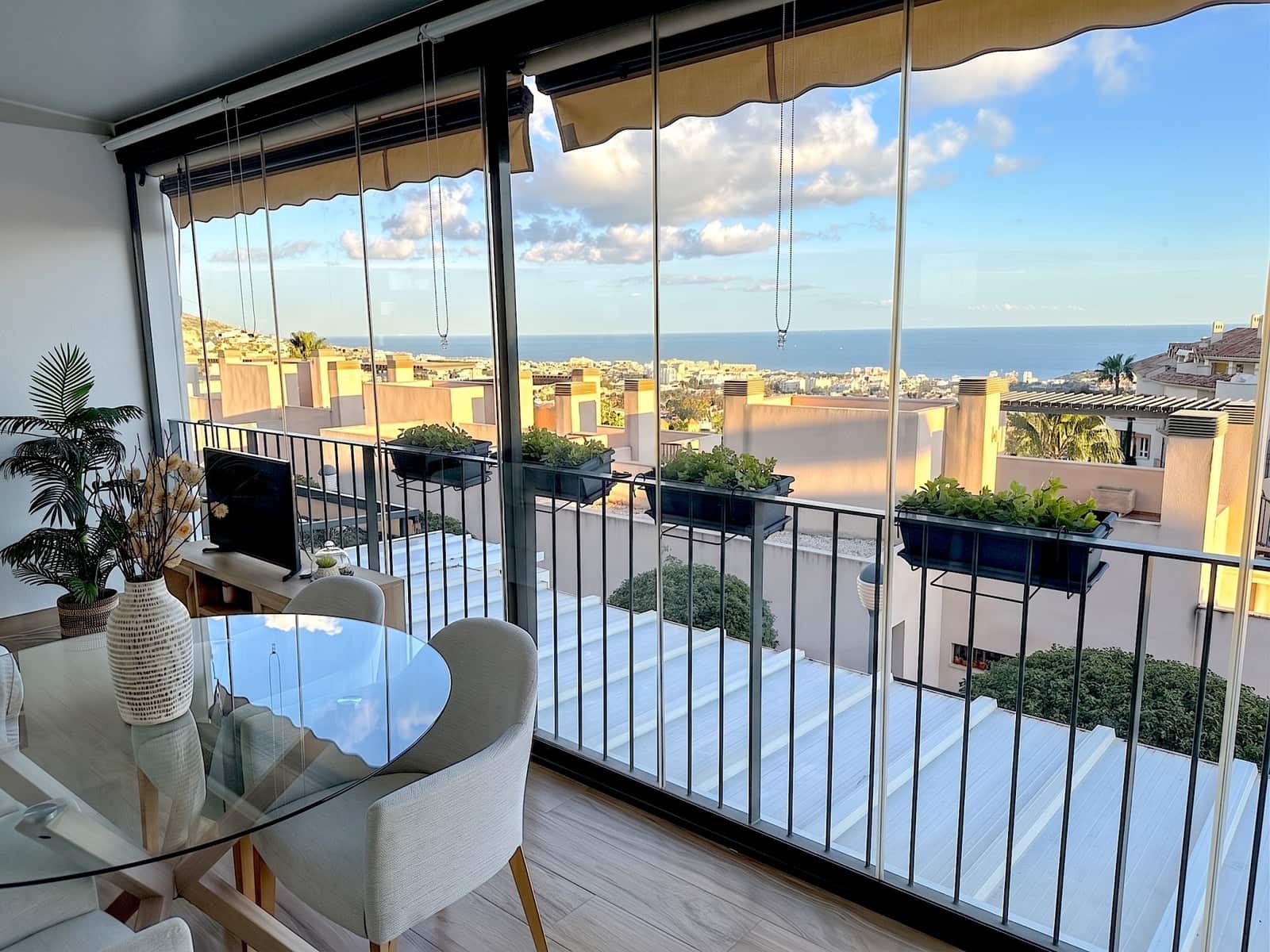 3 soveværelse Lejlighed til salg i Benalmadena med swimmingpool garage - € 502.600 (Ref: 9978088)