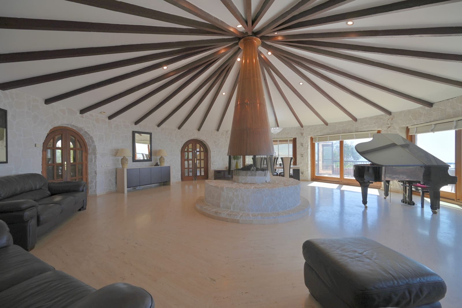 6 soveværelse Villa til salg i Mijas med swimmingpool garage - € 1.495.000 (Ref: 9978089)