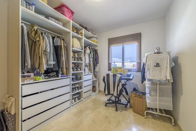 3 sypialnia Apartament na sprzedaż w Mijas Costa, Mijas z basenem garażem - 395 000 € (Ref: 9978090)