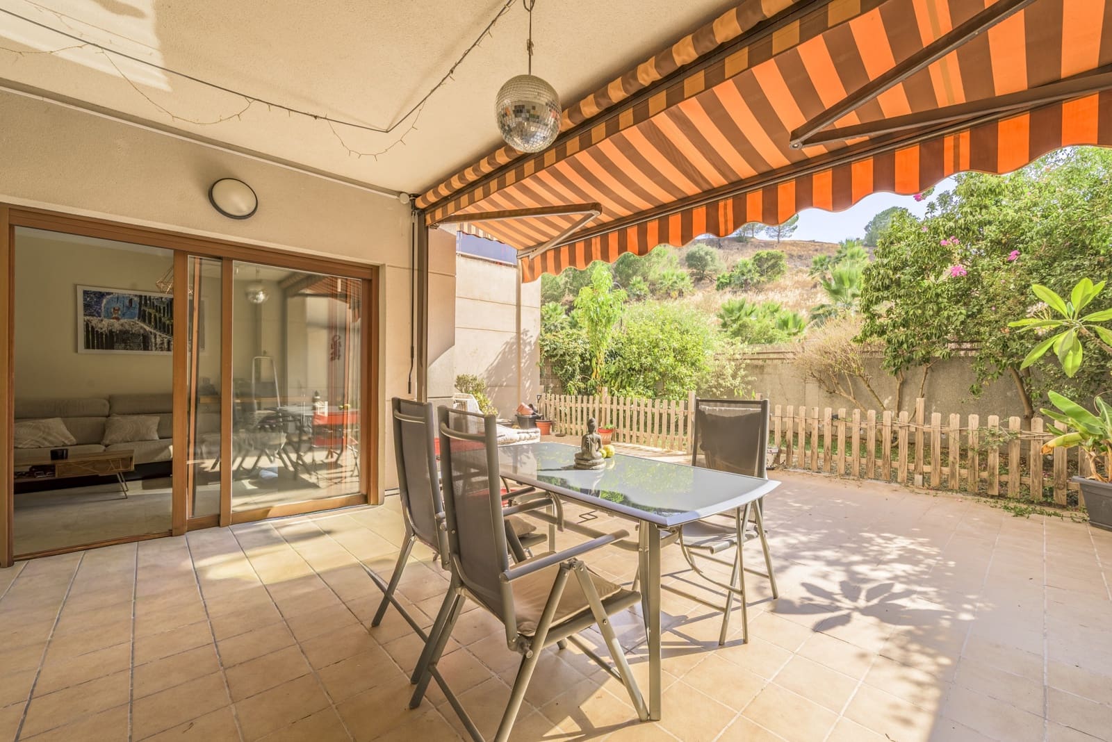 2 soveværelse Lejlighed til salg i Mijas Costa med swimmingpool garage - € 410.000 (Ref: 9986223)