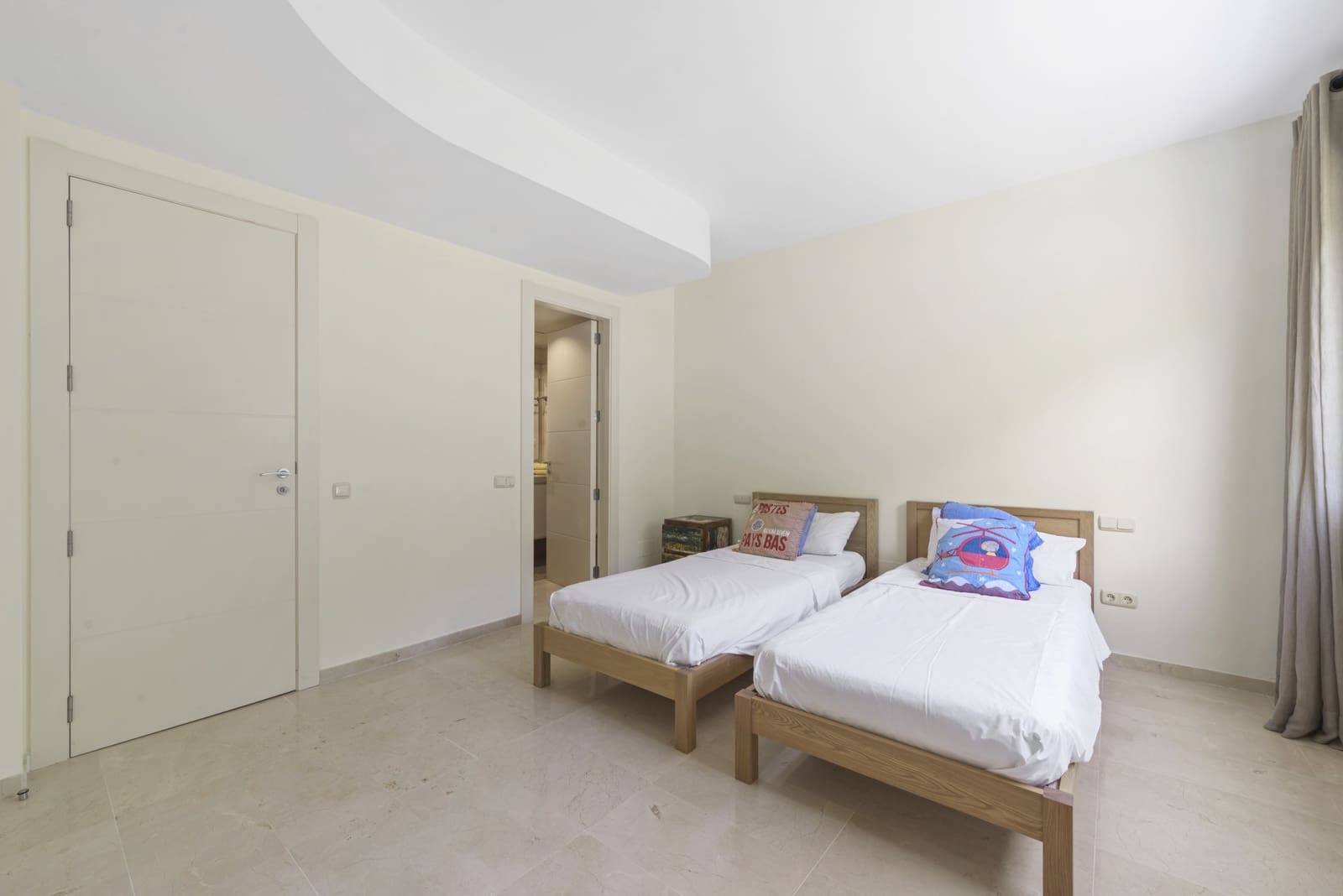 3 slaapkamer Huis te koop in Mijas Costa met zwembad garage - € 529.000 (Ref: 9990090)