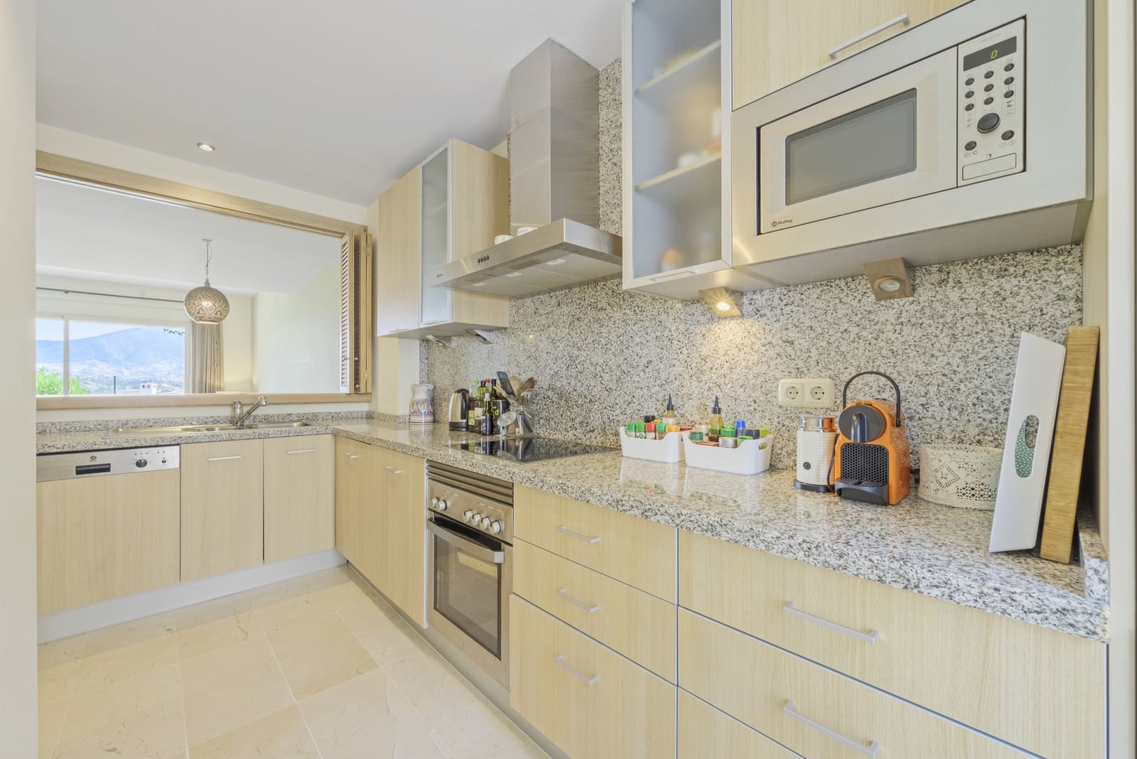 3 slaapkamer Huis te koop in Mijas Costa met zwembad garage - € 529.000 (Ref: 9990090)