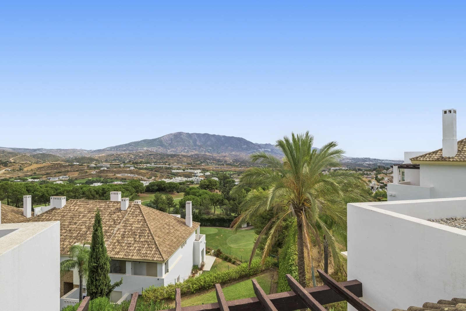 3 slaapkamer Huis te koop in Mijas Costa met zwembad garage - € 529.000 (Ref: 9990090)