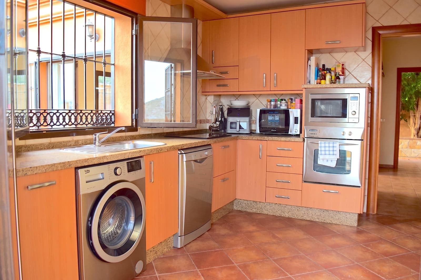 3 chambre Villa/Maison à vendre à Benalmadena avec piscine garage - 750 000 € (Ref: 9996504)